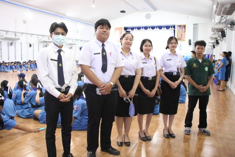 เข้าร่วมพิธีเปิดยุวกาชาด ชั้นมัธยมศึกษาปีที่ 3 1